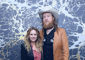 Brothers Osborne's John Osborne Details 'Long' IVF Journey to Wife's  Pregnancy with Twins (Exclusive) | Entertainment Tonight